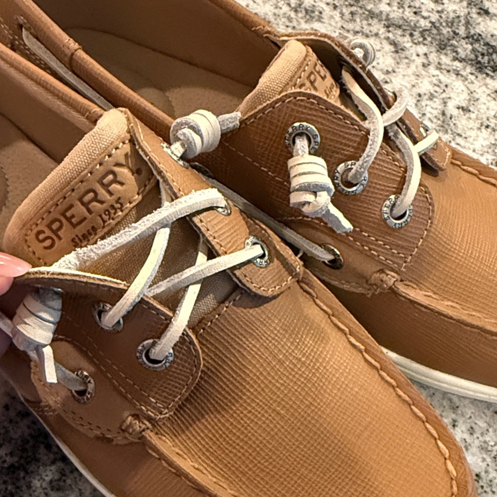 Women’s Sperry Leather Shoes - Picture 4 of 4